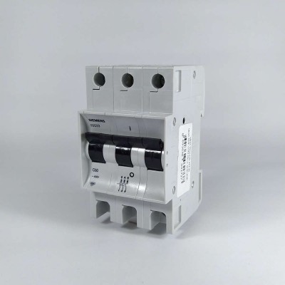 SİEM.TRİF.OTM.SİG.C 3x50 AMP. 3kA